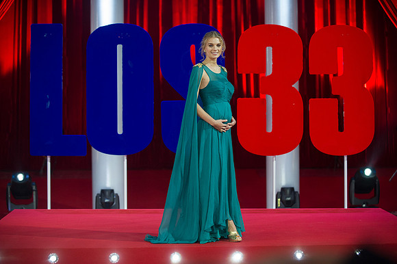 2015.08.02 | Alfombra Roja - Los 33