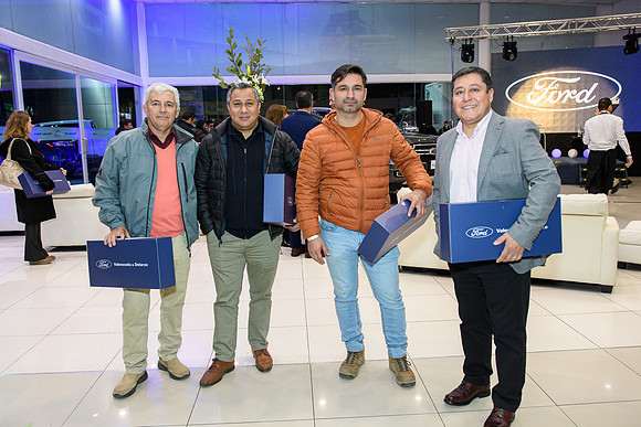 20230824_Valenzuela&Delarze_FordRanger_0103